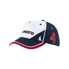 Musto Evolution Applique Crew Cap - White / True Navy